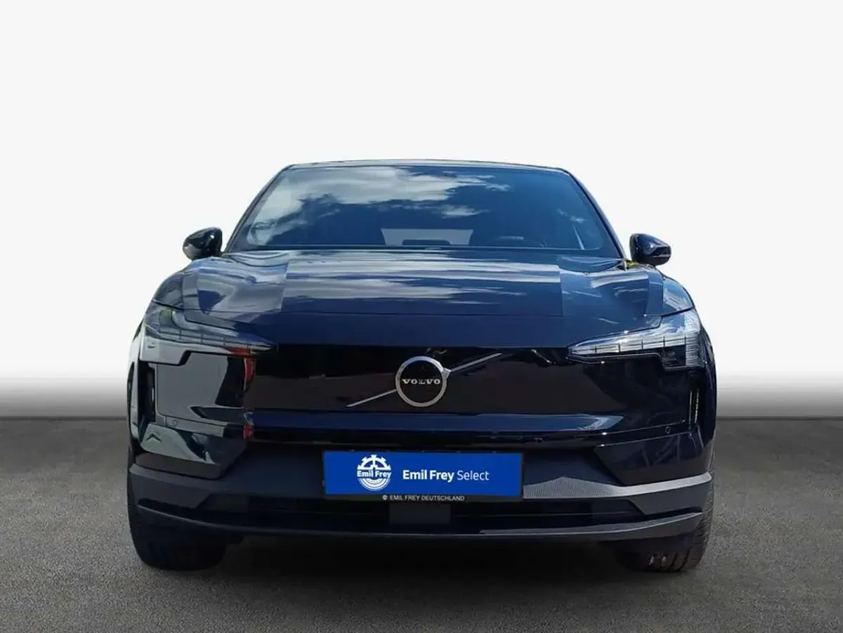 Neu Volvo EX30 Plus 200 kW (272 PS) 2026 Onyx black metallic SUV