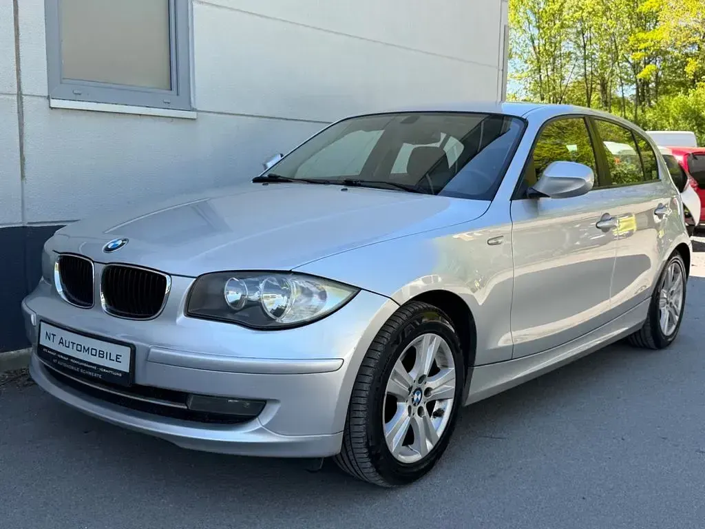 Używany BMW 116 Advantage 116 KM (85 kW) 2009 Srebrny Hatchback