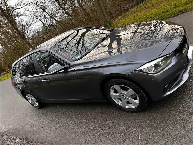 Gebraucht BMW 320 190 PS (139 kW) 2017 Kombi