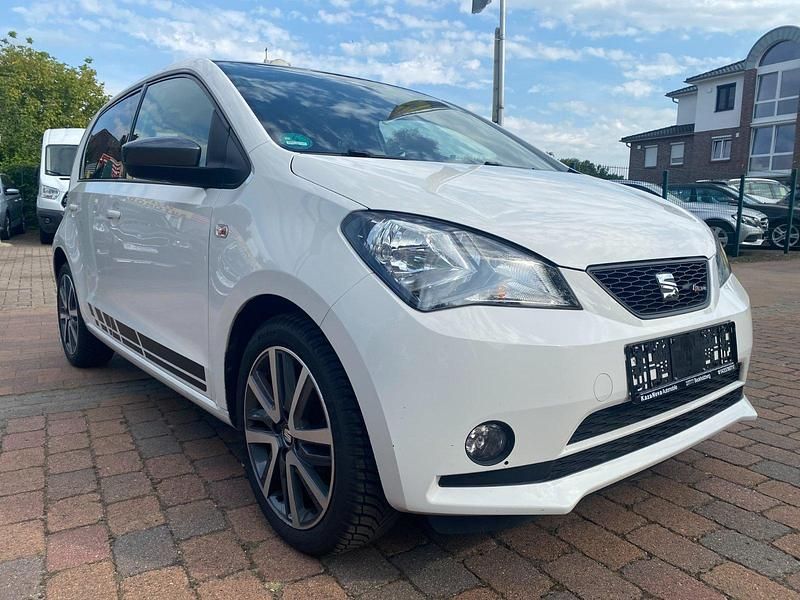 "candy" weiss Gebraucht 2019 Seat Mii FR-Line Kleinwagen | 9.699 € (Fairer Preis) - Bild 1/4