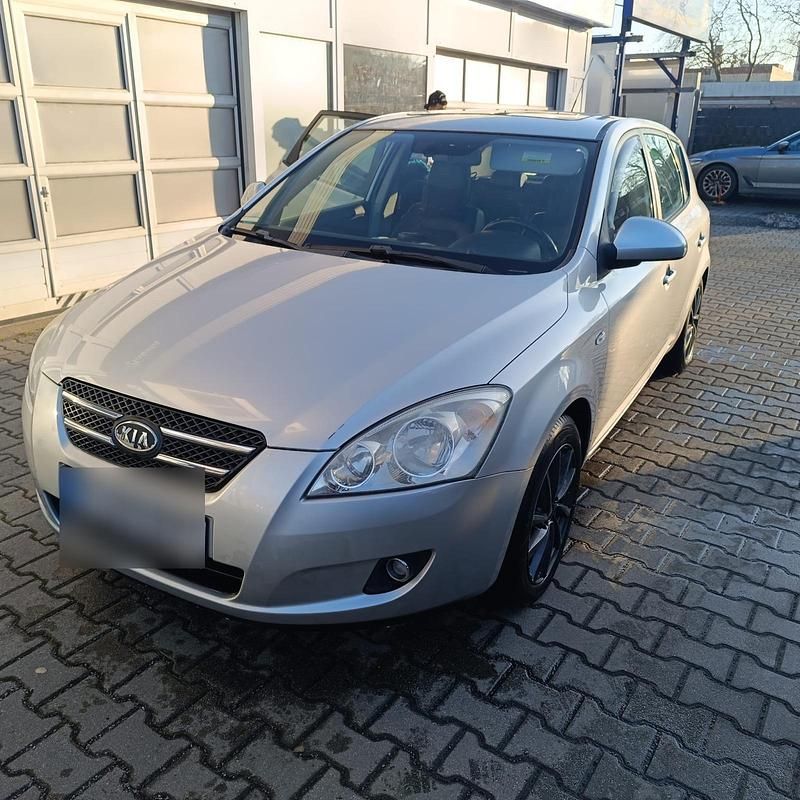Gebraucht Kia Ceed 2008 Grau Kleinwagen