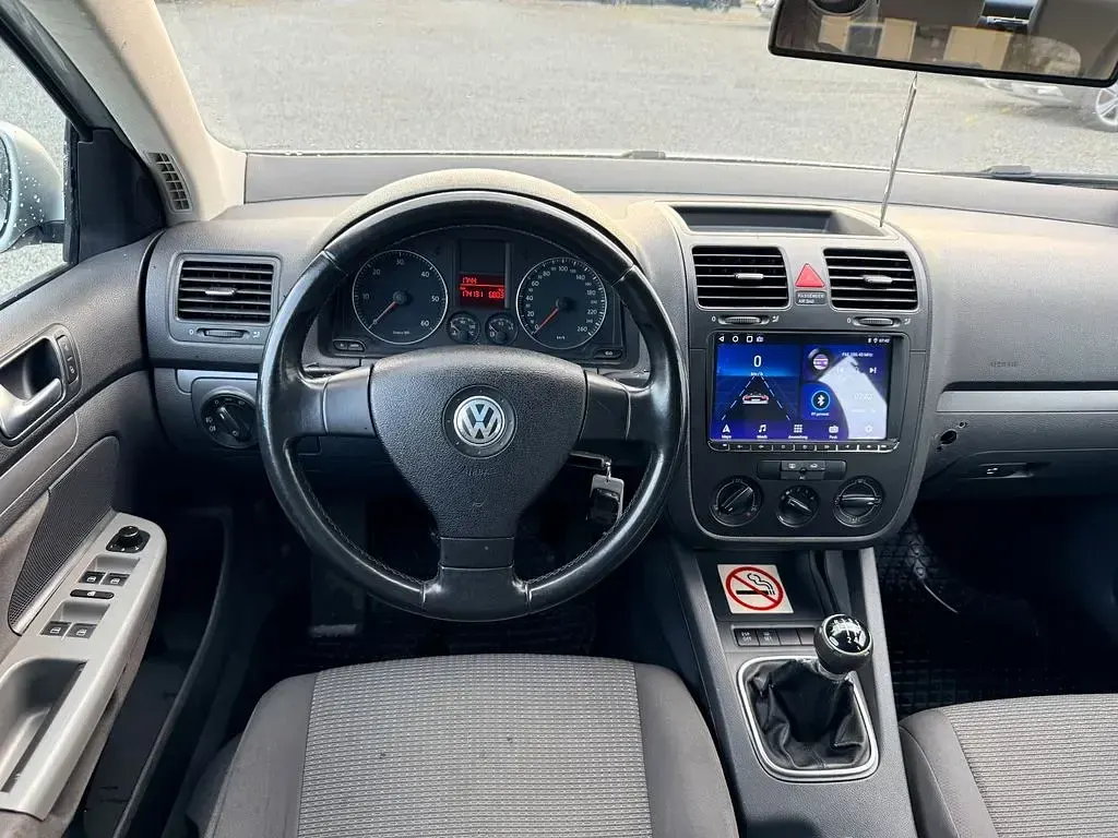 Gebraucht VW Golf V 105 PS (77 kW) 2008 Silber Limousine
