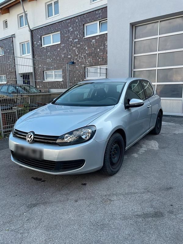 Silber Gebraucht 2010 VW Golf VI Kleinwagen | 3.300 € (Fairer Preis) - Bild 1/4