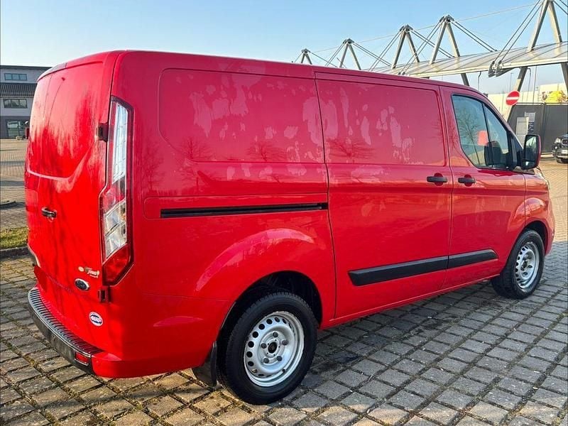 Gebraucht Ford Transit Custom 105 PS (77 kW) 2019 Rot Van / Kleinbus