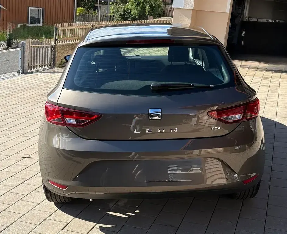 Gebraucht Seat Leon CONNECT 110 PS (80 kW) 2016 Braun Limousine