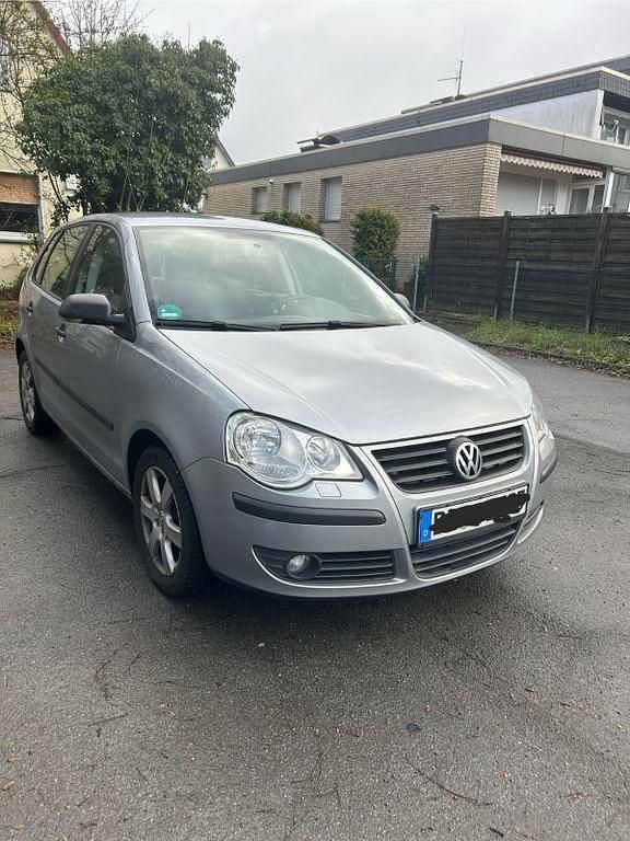 Gebraucht VW Polo 80 PS (58 kW) 2007 Grau Kleinwagen