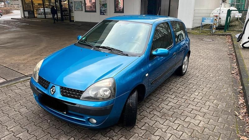 Gebraucht Renault Clio II 75 PS (55 kW) 2003 Blau Kleinwagen