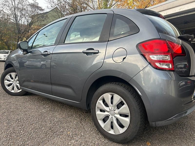 Gebraucht Citroën C3 73 PS (53 kW) 2011 Grau Limousine