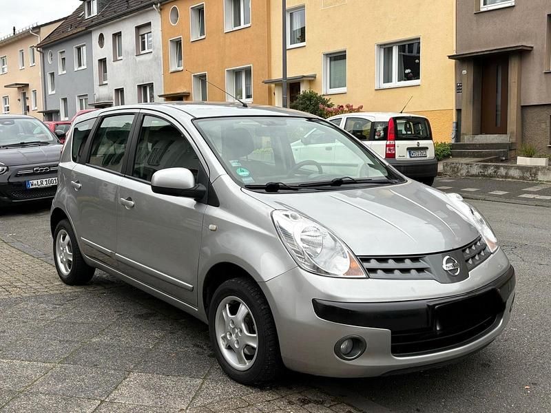 Silber Gebraucht 2006 Nissan Note Van / Kleinbus | 1.500 € (Guter Preis) - Bild 1/4