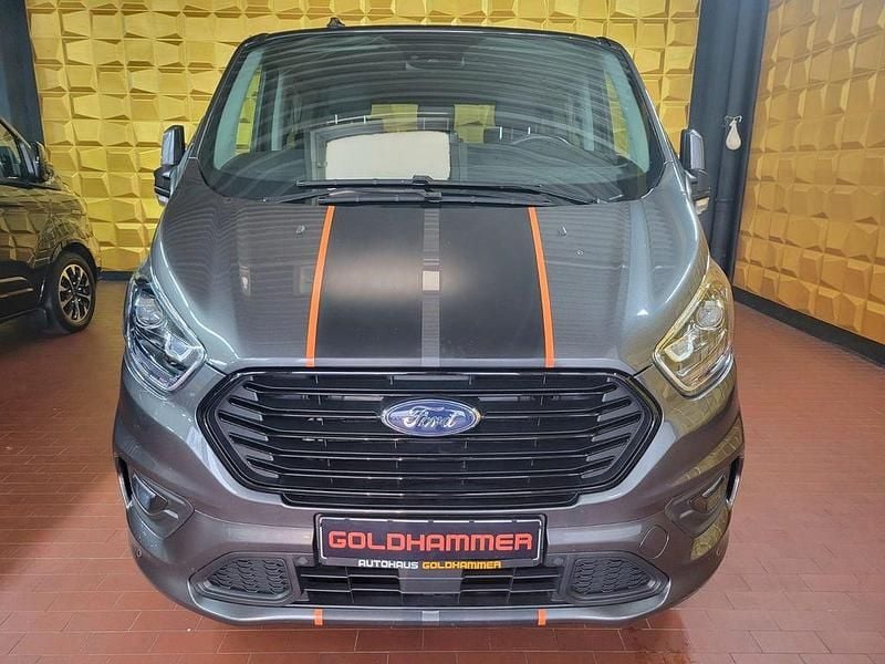 Grau Gebraucht 2020 Ford Tourneo Sport Van / Kleinbus | 30.999 € (Fairer Preis) - Bild 1/4