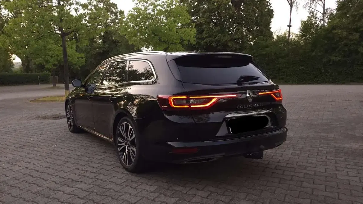 Gebraucht Renault Talisman GrandTour Initiale Paris 160 PS (117 kW) 2018 Kombi