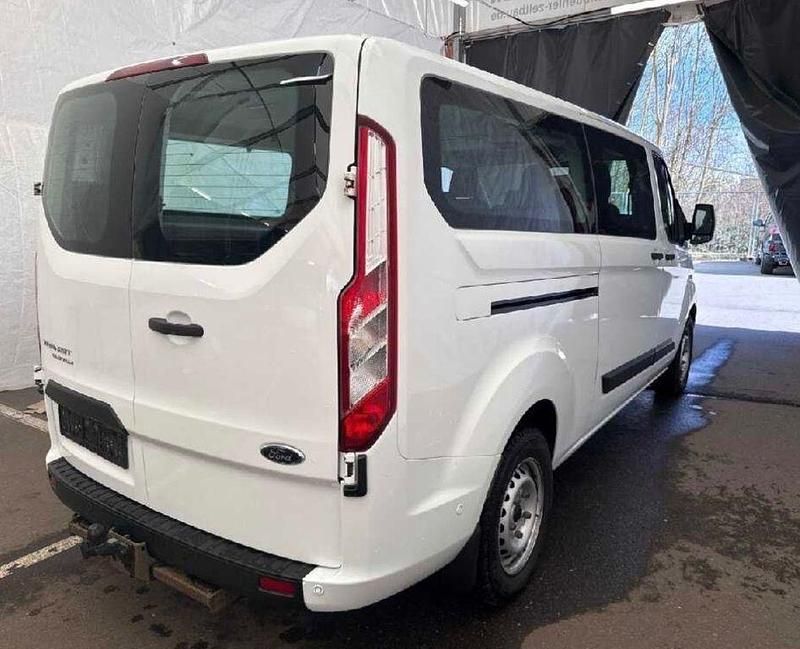 Gebraucht Ford Transit Custom 131 PS (96 kW) 2021 Weiß Van / Kleinbus