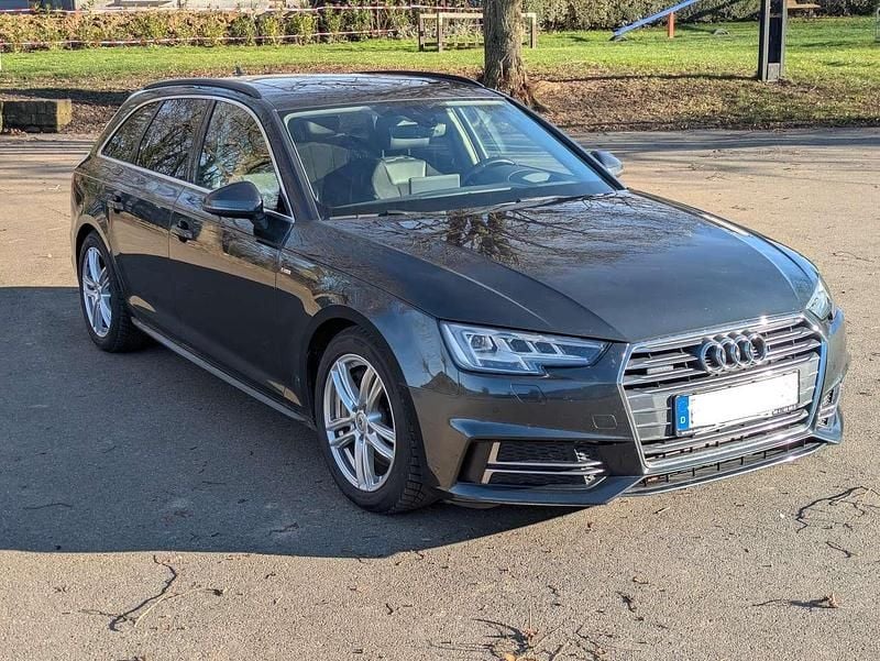 Gebraucht Audi A4 Design 272 PS (200 kW) 2016 Grau Kombi