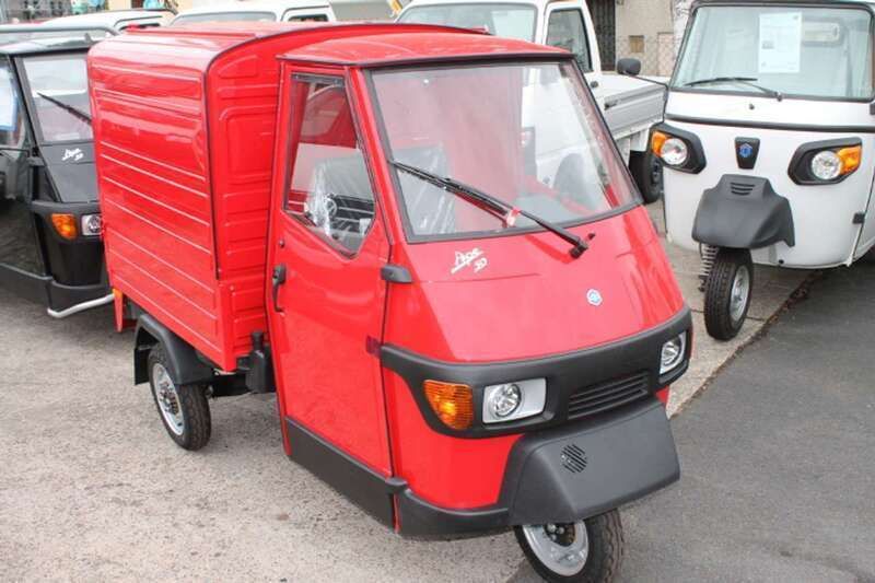Rot Neu 2025 Piaggio APE SUV | 8.290 € - Bild 1/4