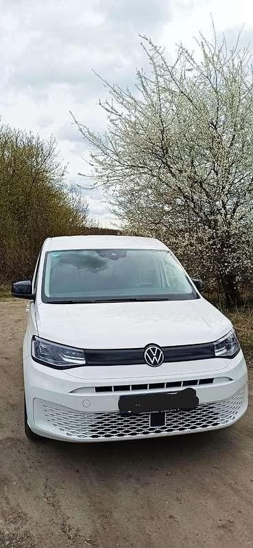 Gebraucht VW Caddy 102 PS (75 kW) 2022 Weiß Van / Kleinbus