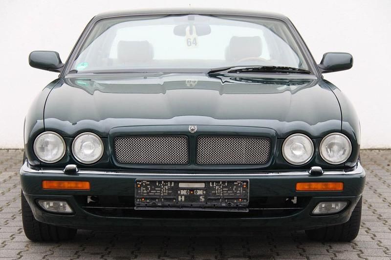 Gebraucht Jaguar XJR 320 PS (235 kW) 1995 Grün Limousine