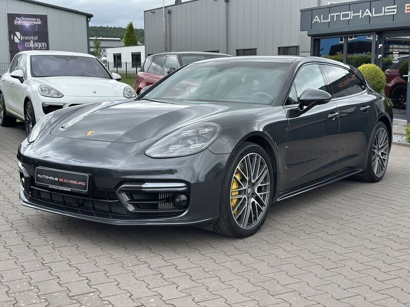 Grau Gebraucht 2021 Porsche Panamera Turbo S Limousine | 95.000 € (Fairer Preis) - Bild 1/4