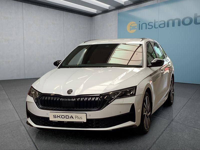 Weiß Gebraucht 2024 Skoda Octavia Kombi | 41.949 € - Bild 1/4