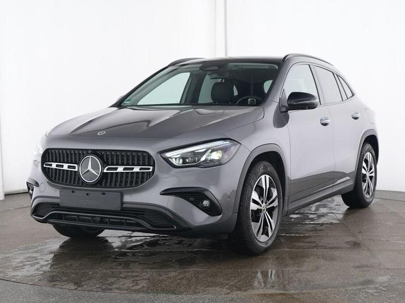 Gebraucht Mercedes GLA220 Progressive 190 PS (139 kW) 2025 Grau SUV