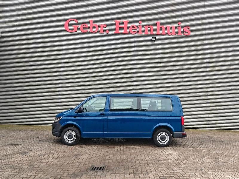 Blau Gebraucht 2017 VW T6 Van | 11.495 € - Bild 1/4
