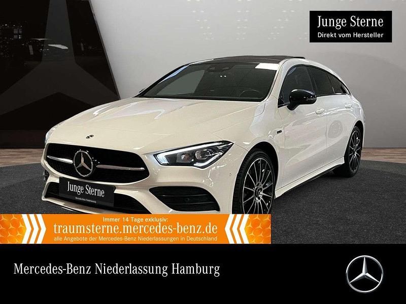 Polarweiß Gebraucht 2021 Mercedes CLA250e AMG Limousine | 27.890 € (Superpreis) - Bild 1/3