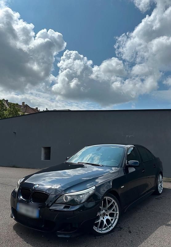 Schwarz Gebraucht 2008 BMW 530 M Sport Limousine | 4.990 € (Superpreis) - Bild 1/4