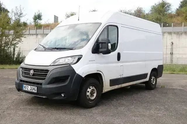 Gebraucht Fiat Ducato 140 PS (102 kW) 2019 Colore esterno (weiss (pastell Van