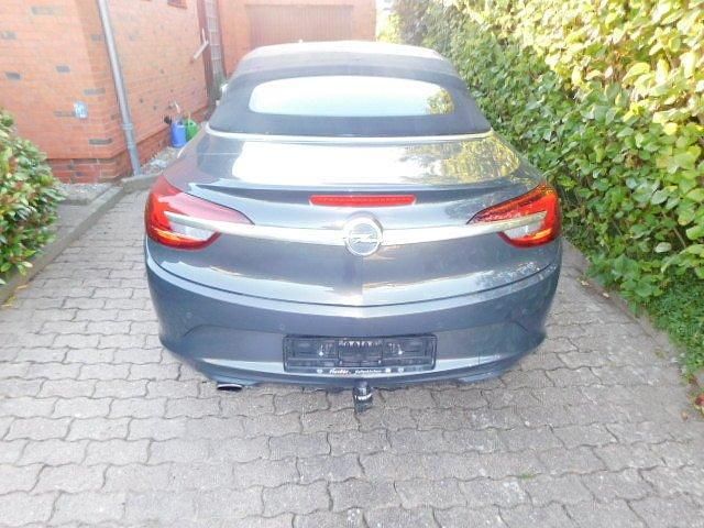 Gebraucht Opel Cascada Edition 170 PS (125 kW) 2014 Plat.anthr./rogrey/0j:silbergr Cabrio