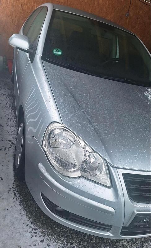 Gebraucht VW Polo 70 PS (51 kW) 2007 Silber Kleinwagen