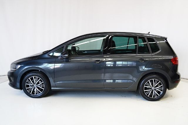 Gebraucht VW Golf Sportsvan Allstar 110 PS (80 kW) 2016 Grau metallic Van / Kleinbus