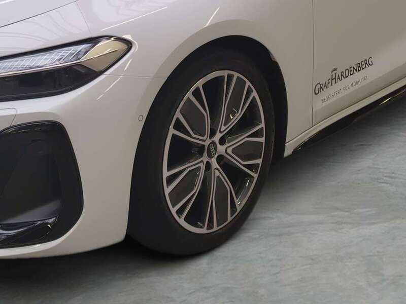 Gebraucht Audi A5 Sport 204 PS (150 kW) 2024 Weiß Coupé