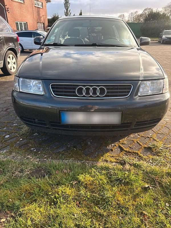 Gebraucht Audi A3 101 PS (74 kW) 1998 Schwarz Kleinwagen