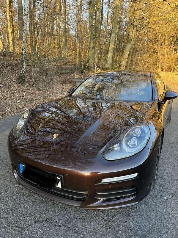 Gebraucht Porsche Panamera 300 PS (220 kW) 2014 Braun Kleinwagen