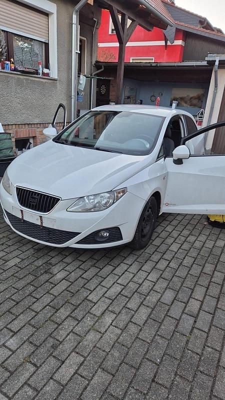 Gebraucht Seat Ibiza 86 PS (63 kW) 2012 Weiß Kleinwagen