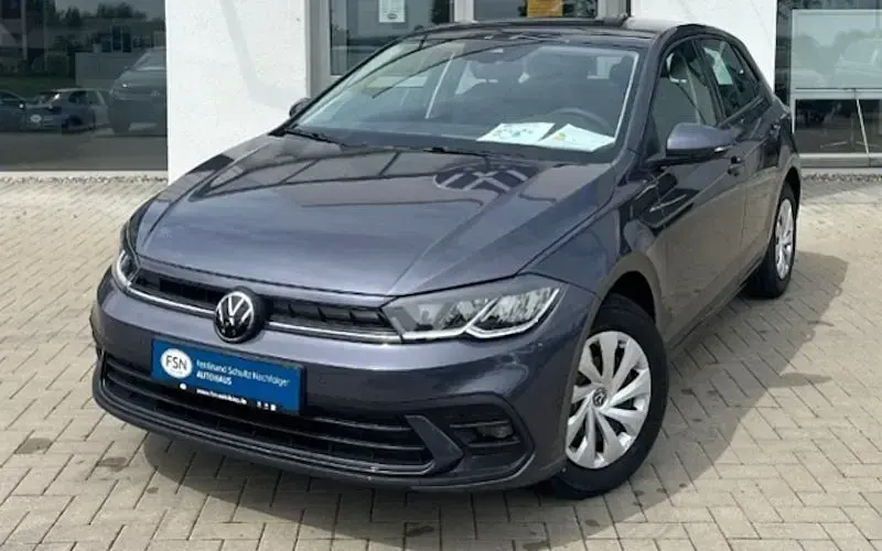 Gebraucht VW Polo Life 80 PS (58 kW) 2024 Rauchgrau metallic Limousine