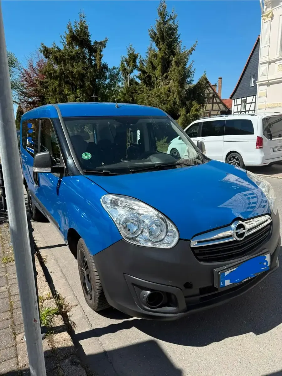 Gebraucht Opel Combo 90 PS (66 kW) 2013 Blau Van / Kleinbus