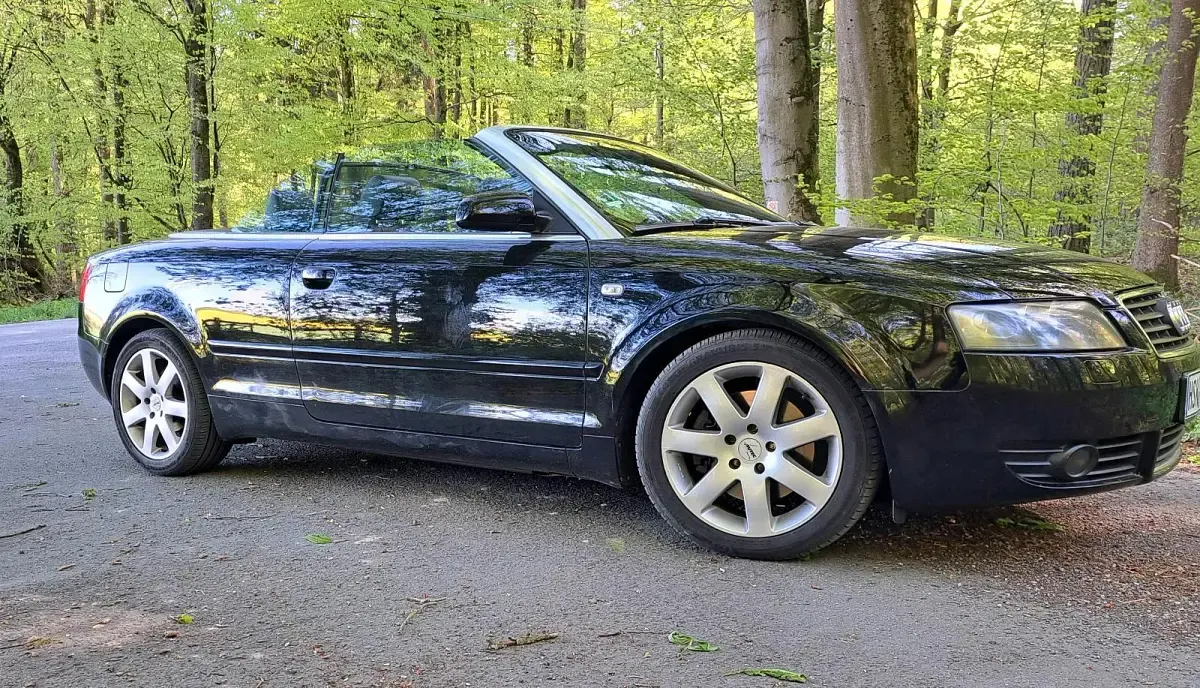 Gebraucht Audi A4 Cabriolet 163 PS (119 kW) 2003 Schwarz Cabrio
