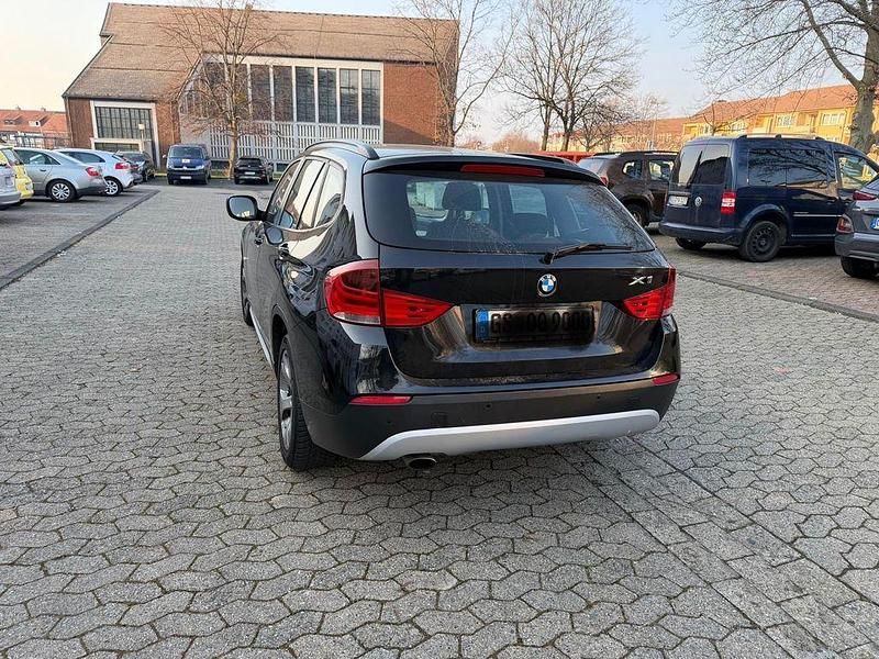 Gebraucht BMW X1 Performance 150 PS (110 kW) 2012 Schwarz SUV