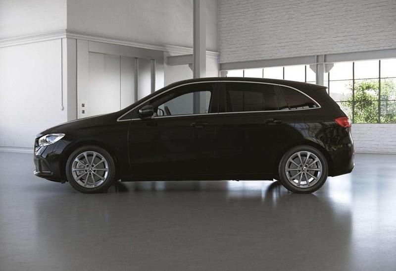 Gebraucht Mercedes E250 Progressive 160 PS (117 kW) 2022 Unilack nachtschwarz Kombi