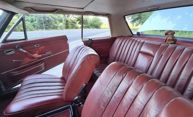 Gebraucht Mercedes 250 150 PS (110 kW) 1971 Silber Coupé