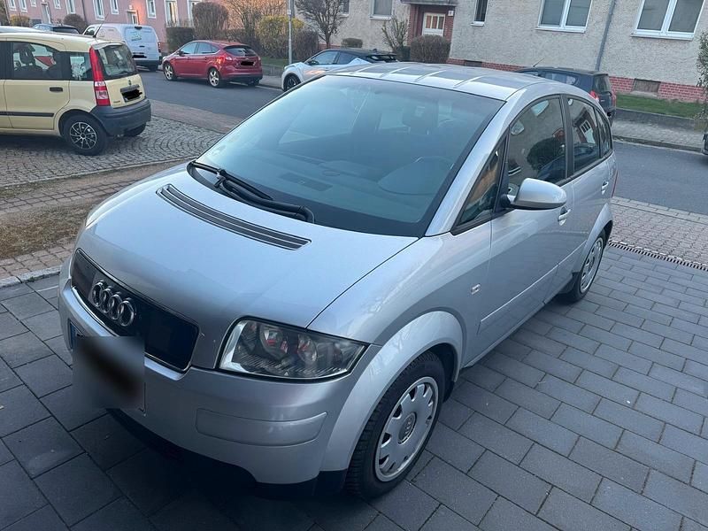 Gebraucht Audi A2 75 PS (55 kW) 2002 Silber Kleinwagen