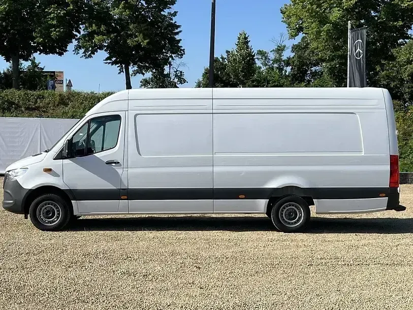 Gebraucht Mercedes Sprinter 170 PS (125 kW) 2024 Weiß Van