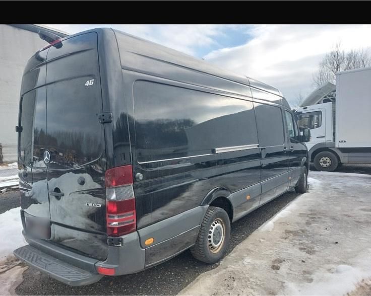 Gebraucht Mercedes Sprinter 163 PS (119 kW) 2018 Schwarz Van