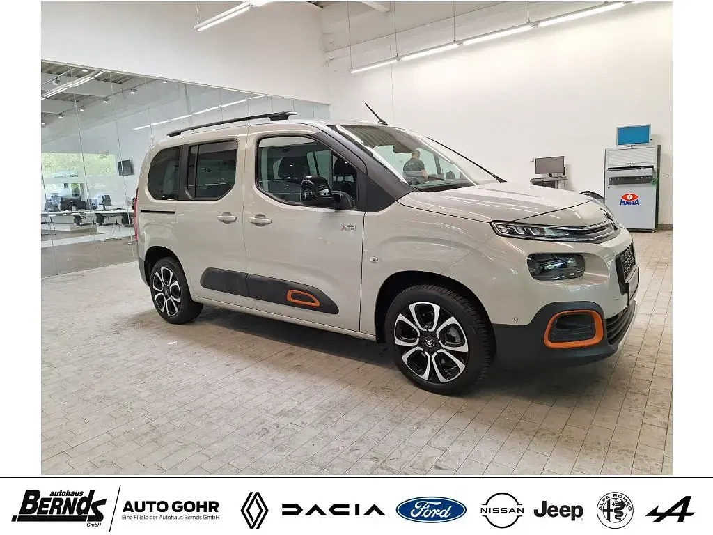 Gebraucht Citroën Berlingo PureTech 131 PS (96 kW) 2021 Stahlgrau metallic Van / Kleinbus