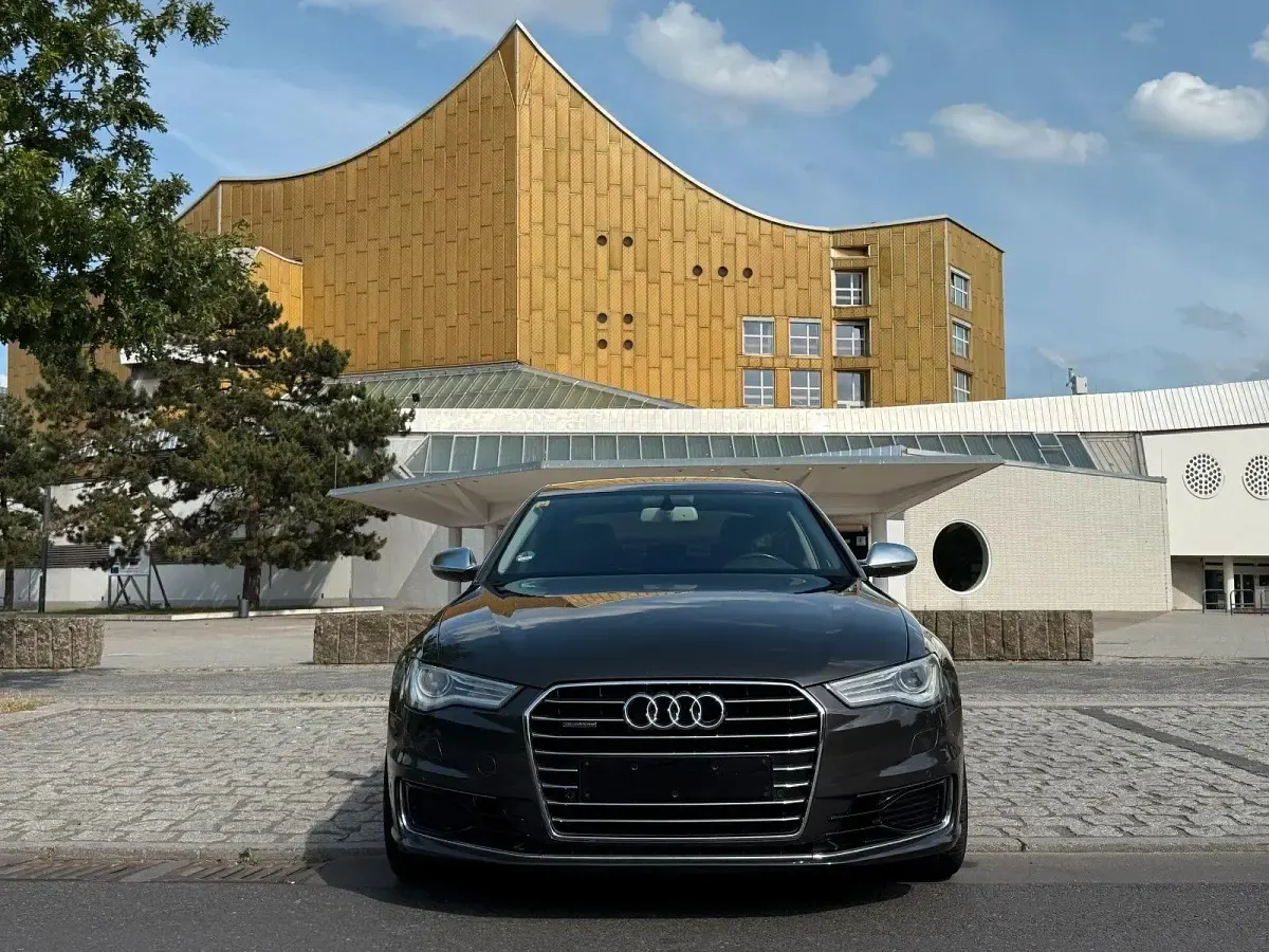 Gebraucht Audi A6 S-Line 333 PS (244 kW) 2015 Grau Limousine