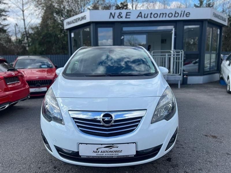 Gebraucht Opel Meriva Innovation 140 PS (102 kW) 2012 Weiß Van / Kleinbus