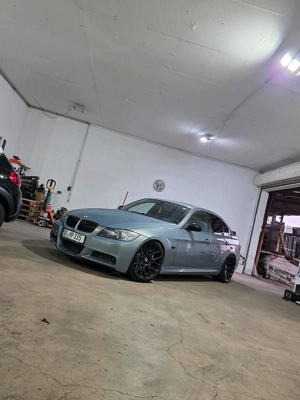 Gebraucht BMW 335 Performance 400 PS (294 kW) 2007 Grau Limousine