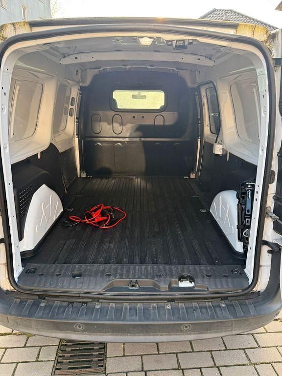 Gebraucht Renault Kangoo LIMITED 116 PS (85 kW) 2020 Weiß Van / Kleinbus