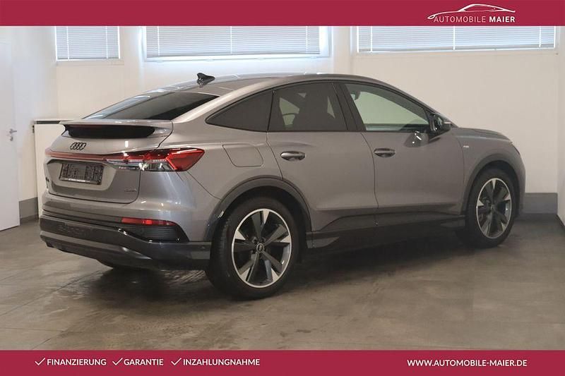 Gebraucht Audi Q4 e-tron S-Line 219 kW (299 PS) 2023 Taifungrau metallic SUV