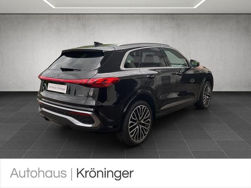 Gebraucht Audi Q5 S-Line 204 PS (150 kW) 2025 Schwarz SUV